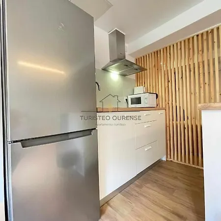 Apartment Fayma I Ourense
