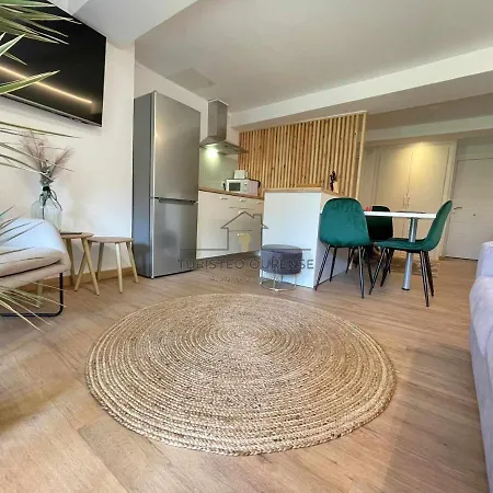 Fayma I Apartment Ourense